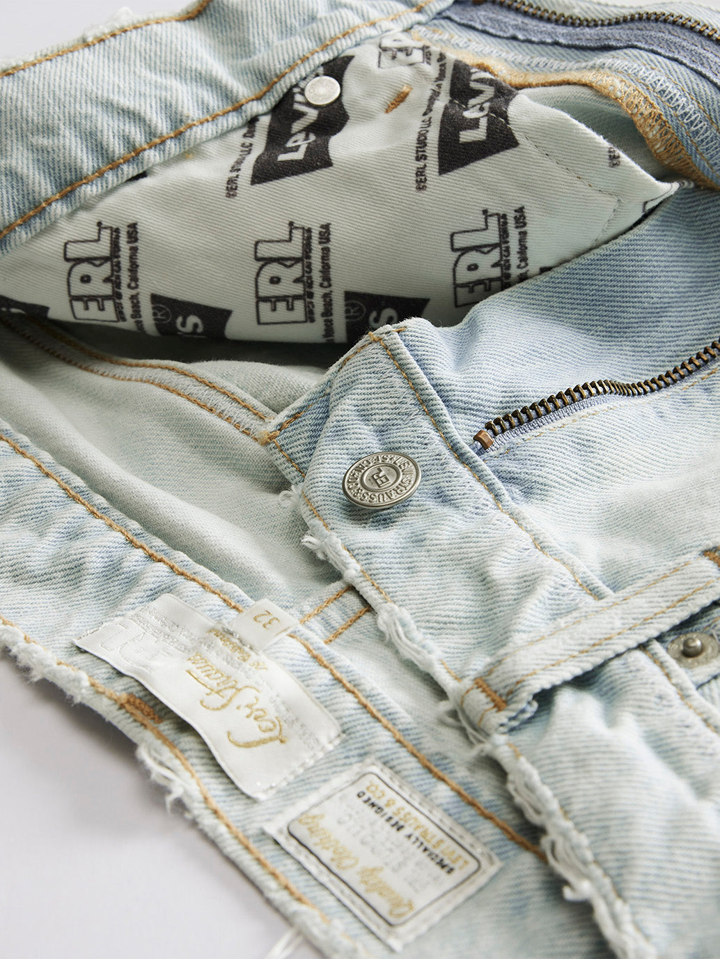 LEVI’S® X ERL ブーツカット スプリット ジーンズ ライトインディゴ