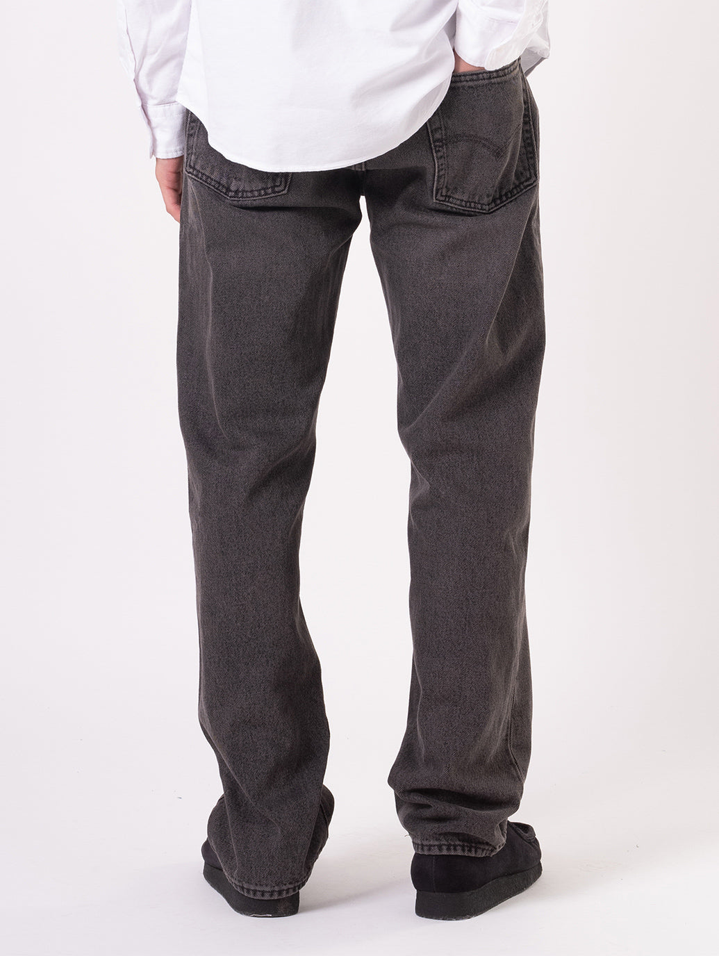 555™ リラックスストレート ジーンズ