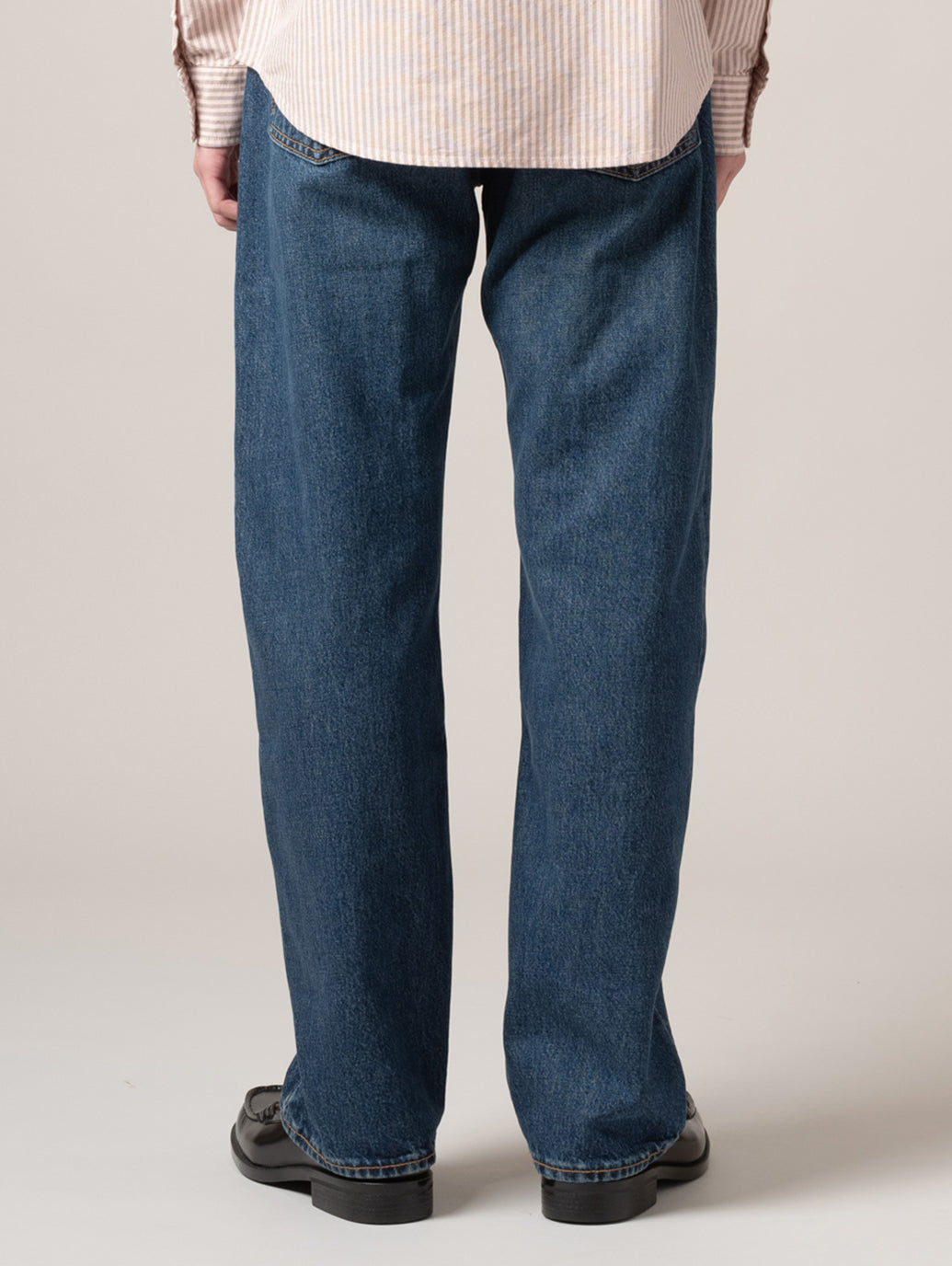 555™ リラックスストレート ジーンズ ダークインディゴ