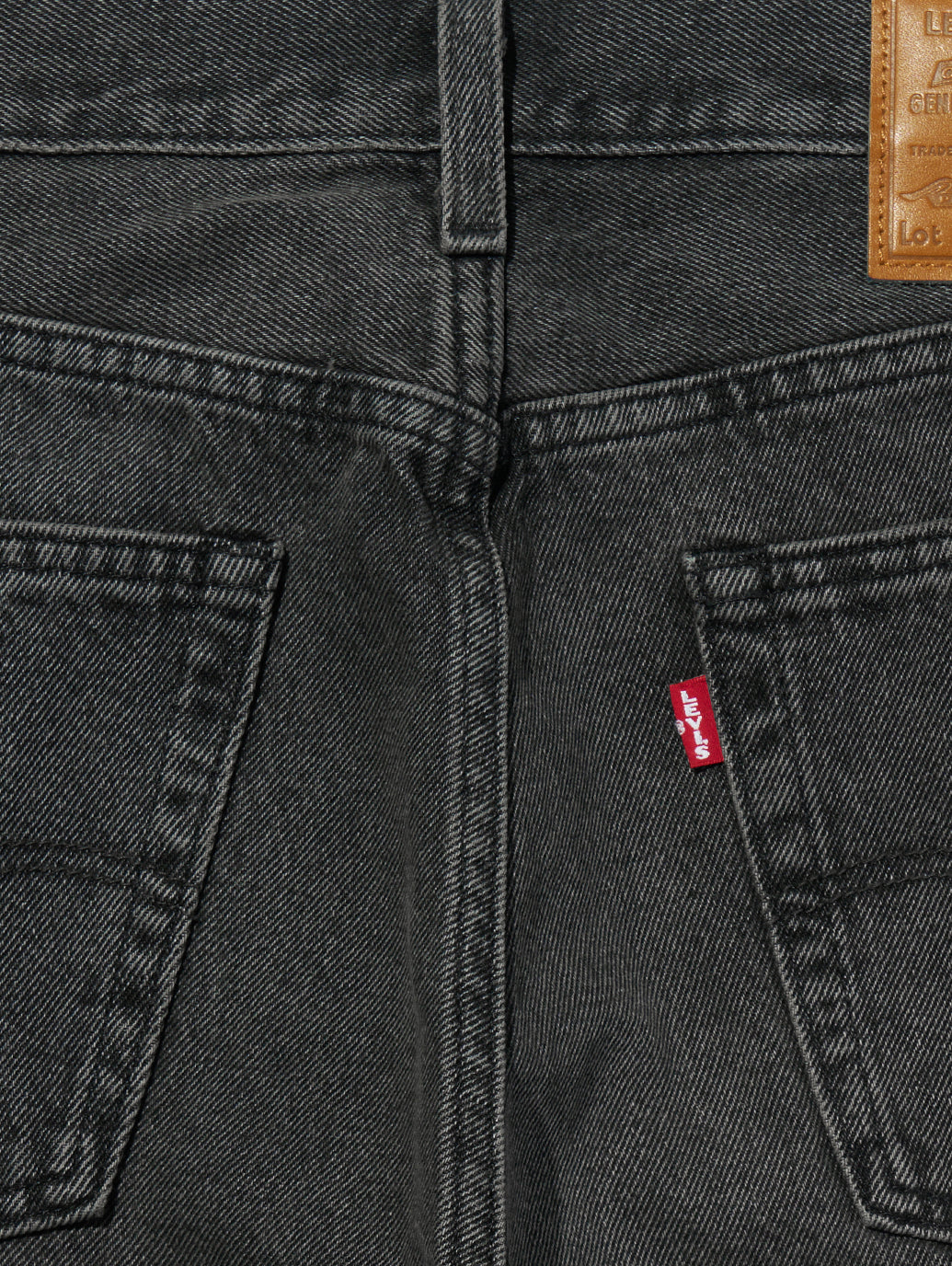 555™ リラックスストレート ジーンズ