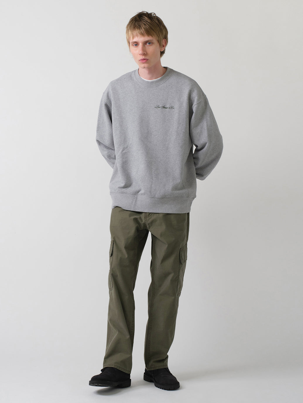 568™ ルーズストレート カーゴ