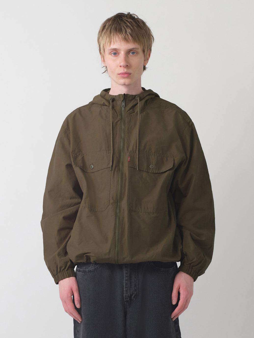 ウィンドブレーカー