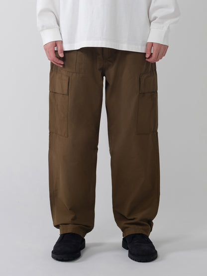 パラシュートカーゴパンツ ブラウン