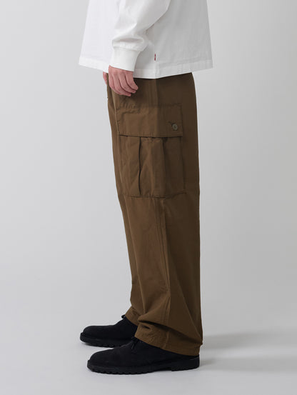 パラシュートカーゴパンツ ブラウン