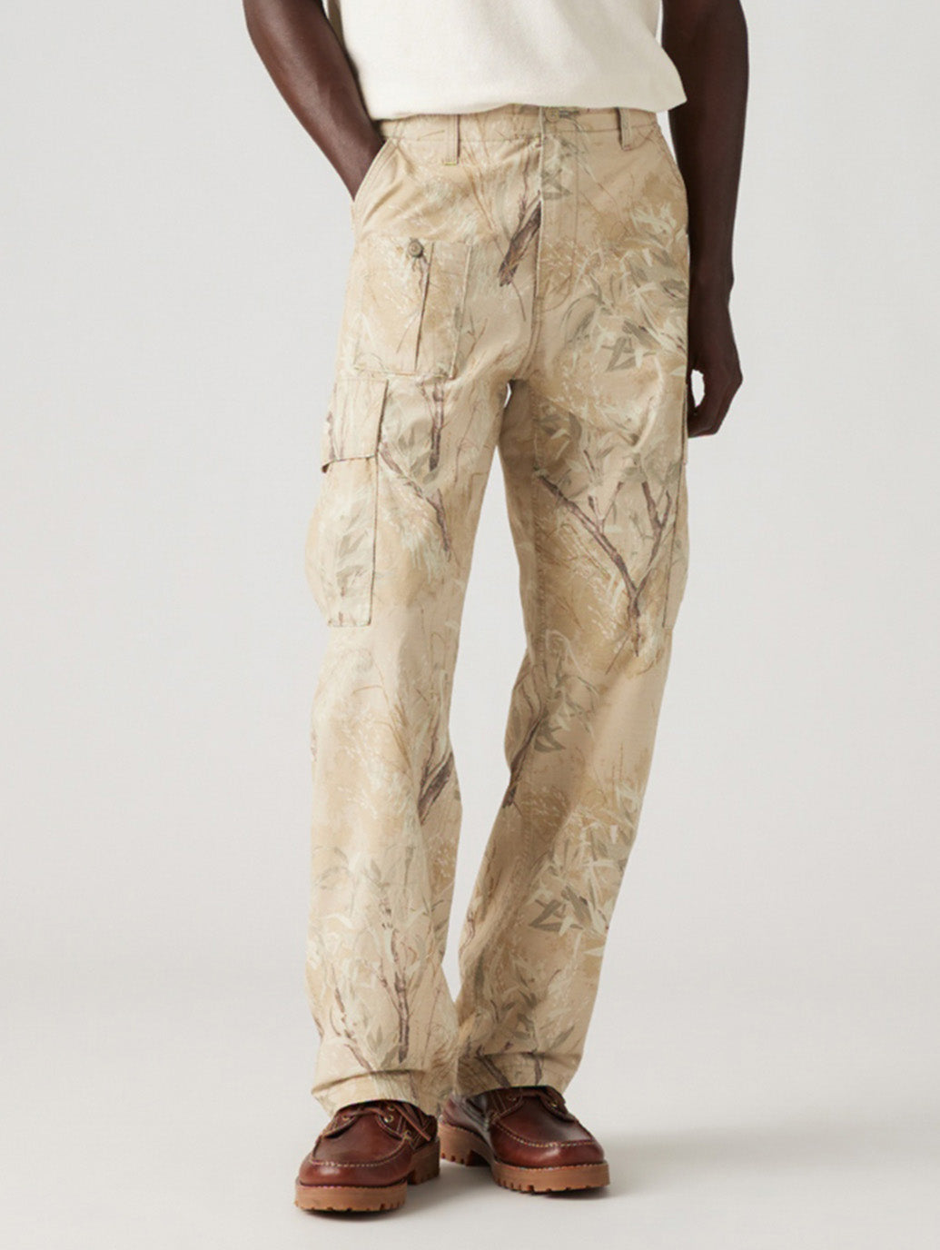 パラシュートカーゴパンツ