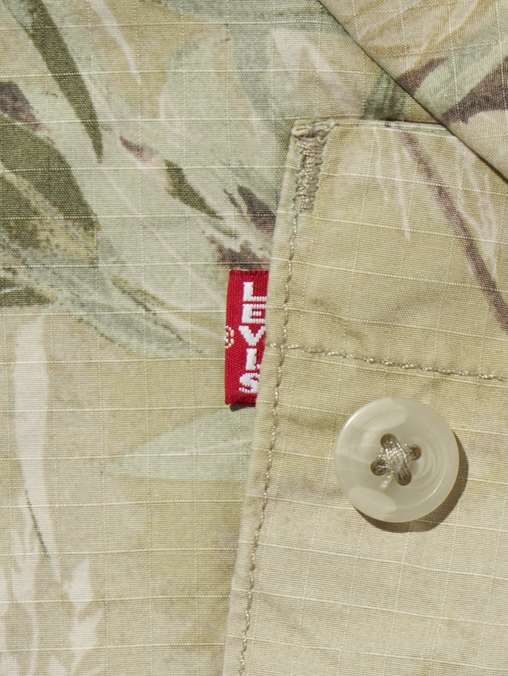 パラシュートカーゴパンツ