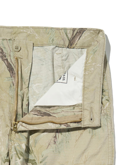 パラシュートカーゴパンツ