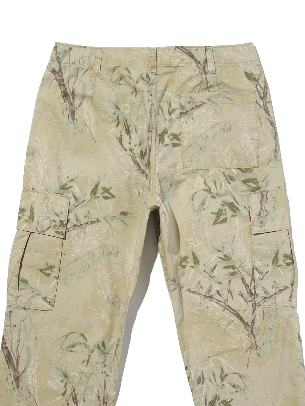 パラシュートカーゴパンツ