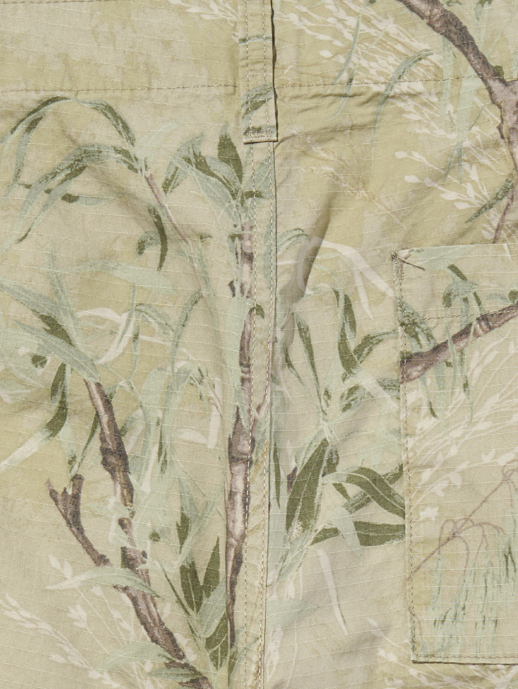 パラシュートカーゴパンツ