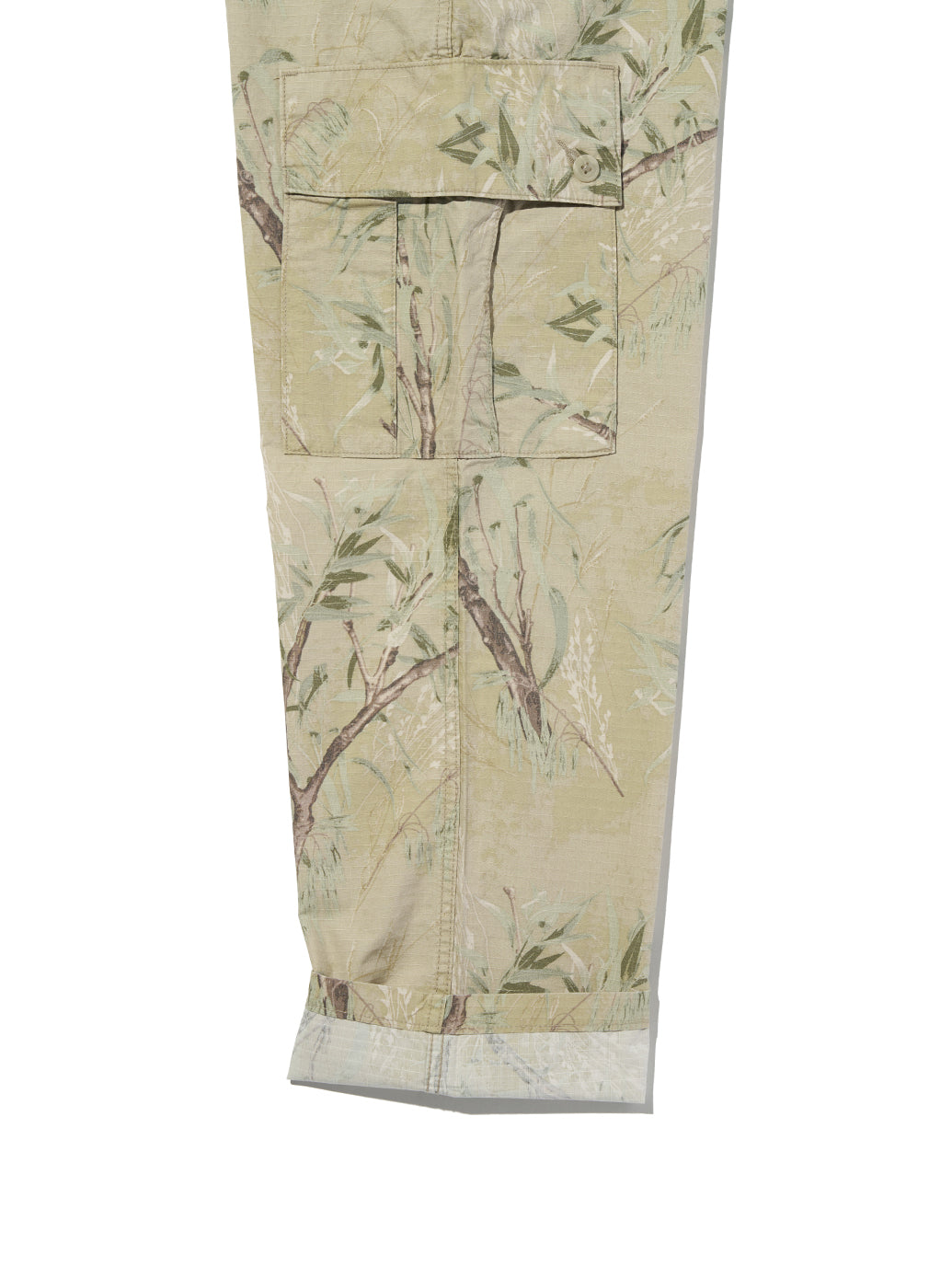 パラシュートカーゴパンツ