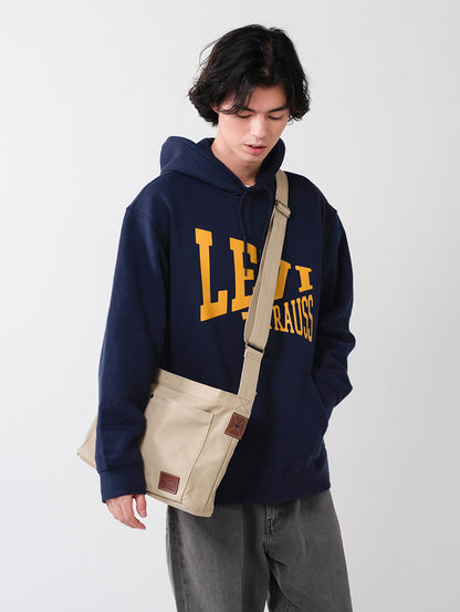 メッセンジャーバッグ