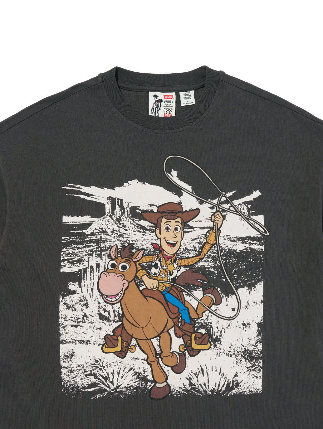 LEVI’S® x TOY STORY ボクシーTシャツ