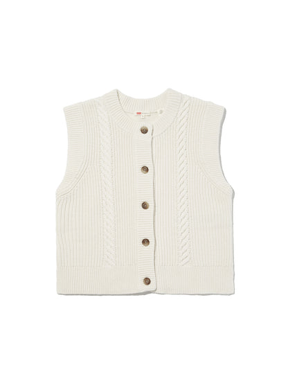 ケーブルニット ベスト
