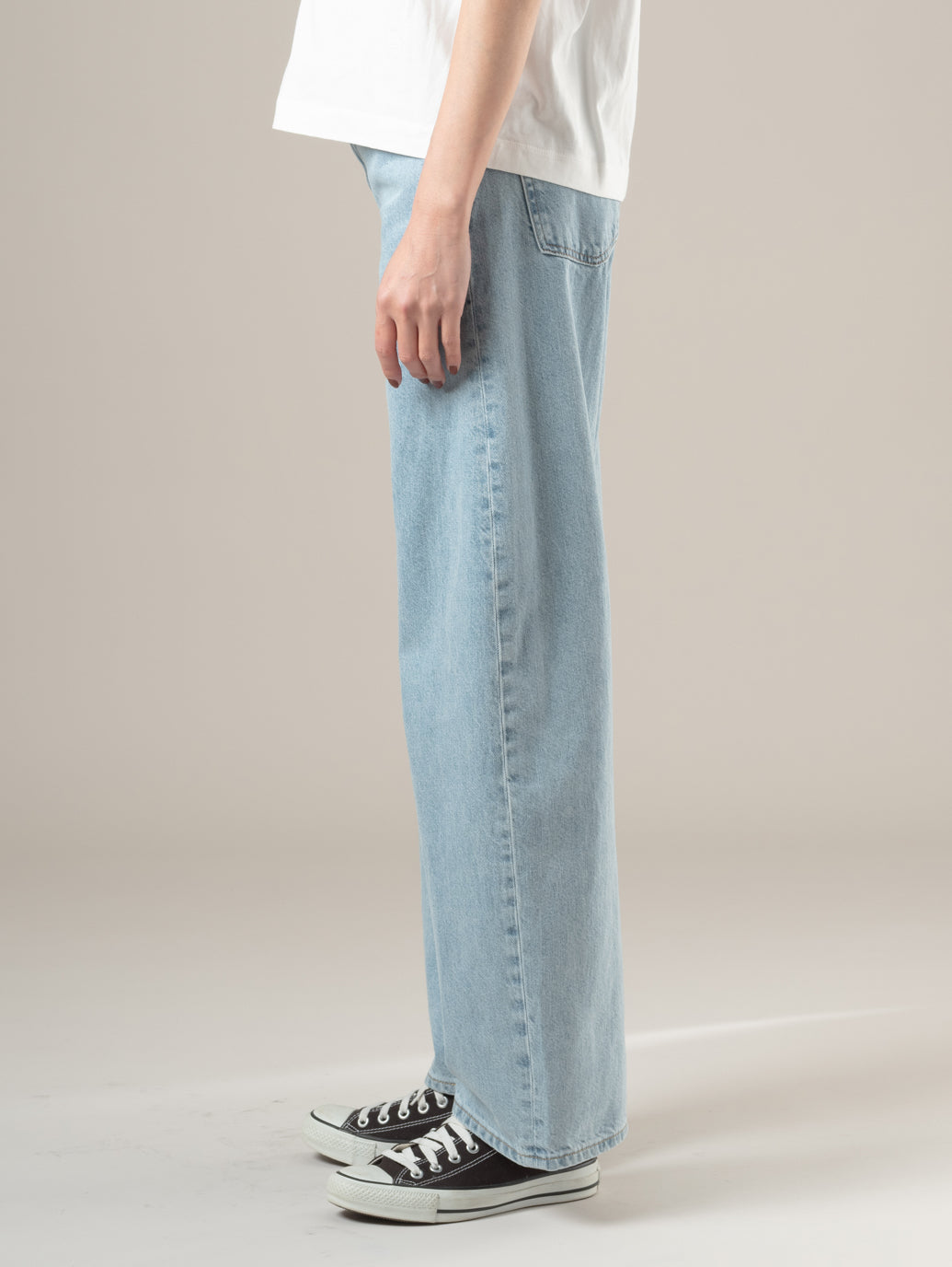 BLUETAB™ DROP バレルジーンズ ライトインディゴ