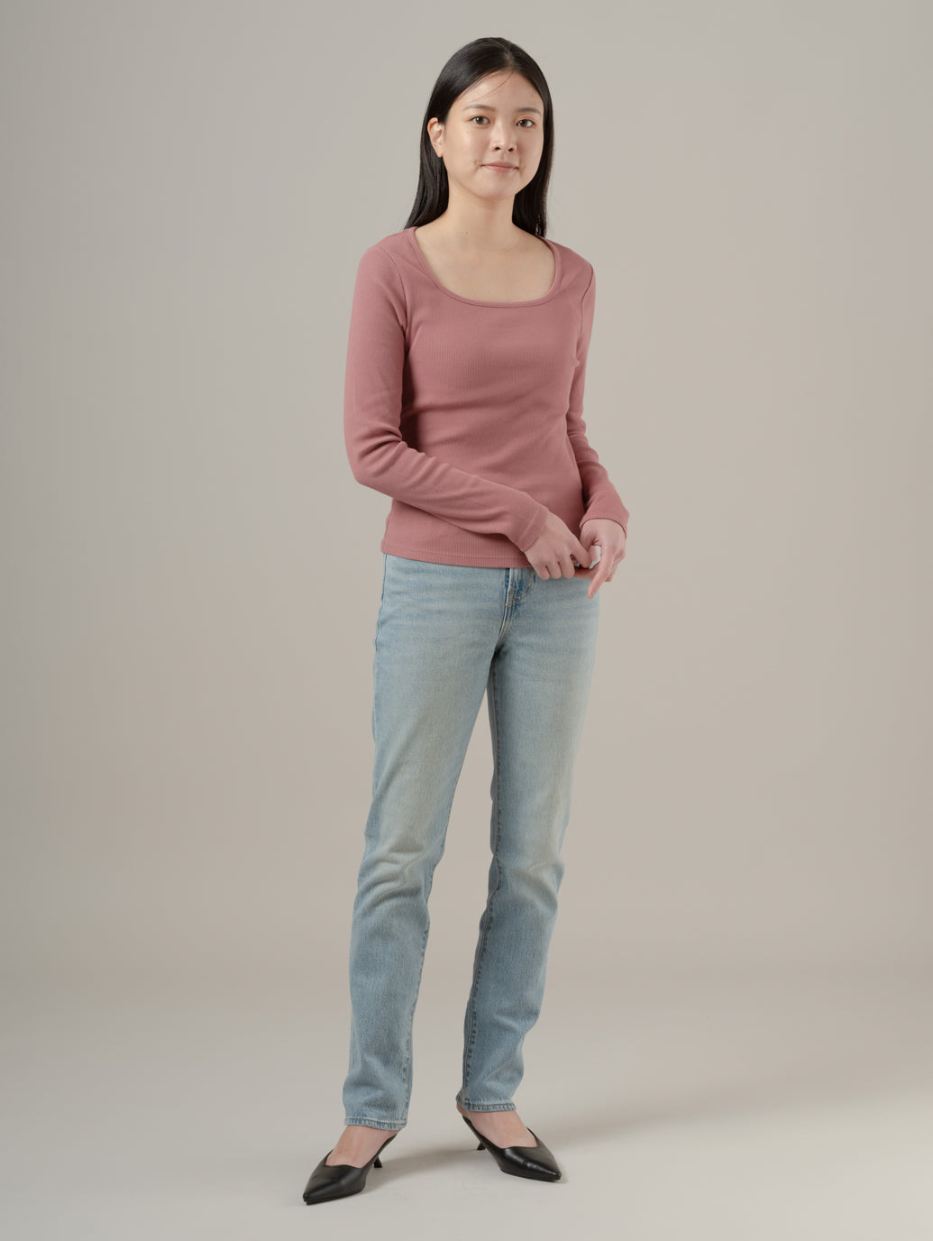 WEDGIE スリムジーンズ ミディアムインディゴ