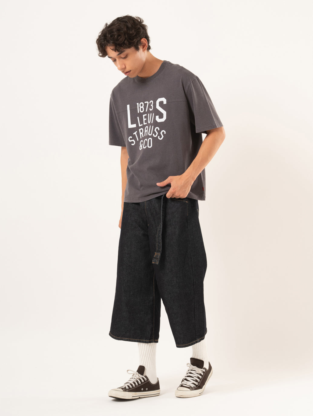 ツイステッド バギージーンズ カプリ ダークインディゴ