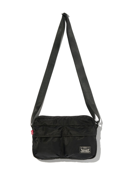 クロスボディーバッグ