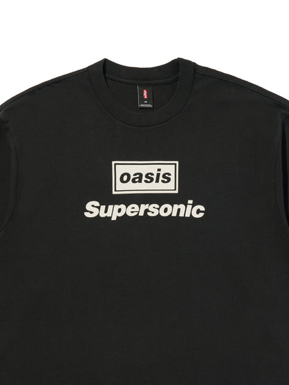 LEVI’S® x OASIS SUPERSONIC ロングスリーブバンドTシャツ