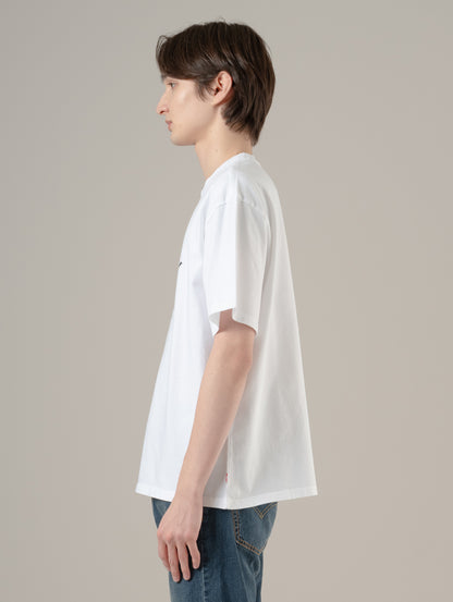 グラフィックボックスTシャツ