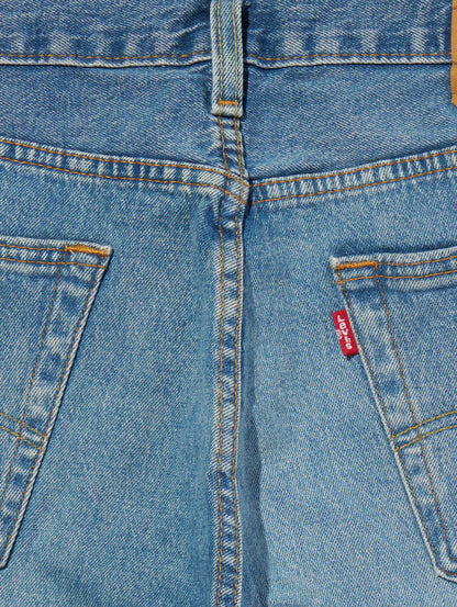 501® オリジナルジーンズ ミディアムインディゴ