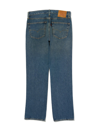 501® オリジナルジーンズ ミディアムインディゴ