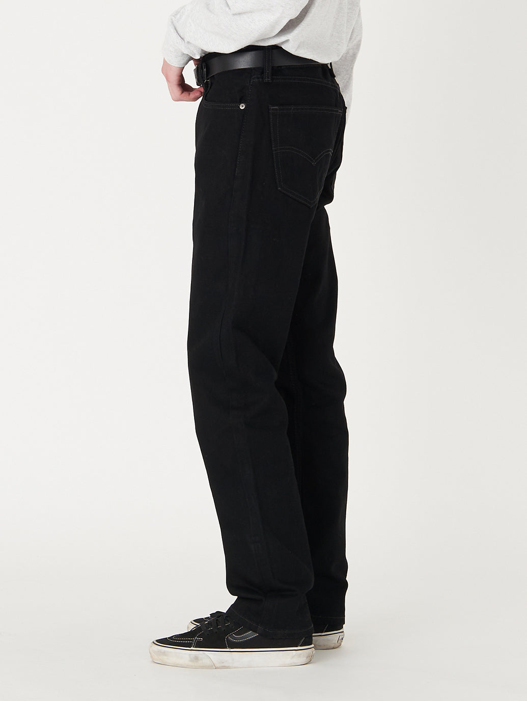 レギュラーストレート BLACK