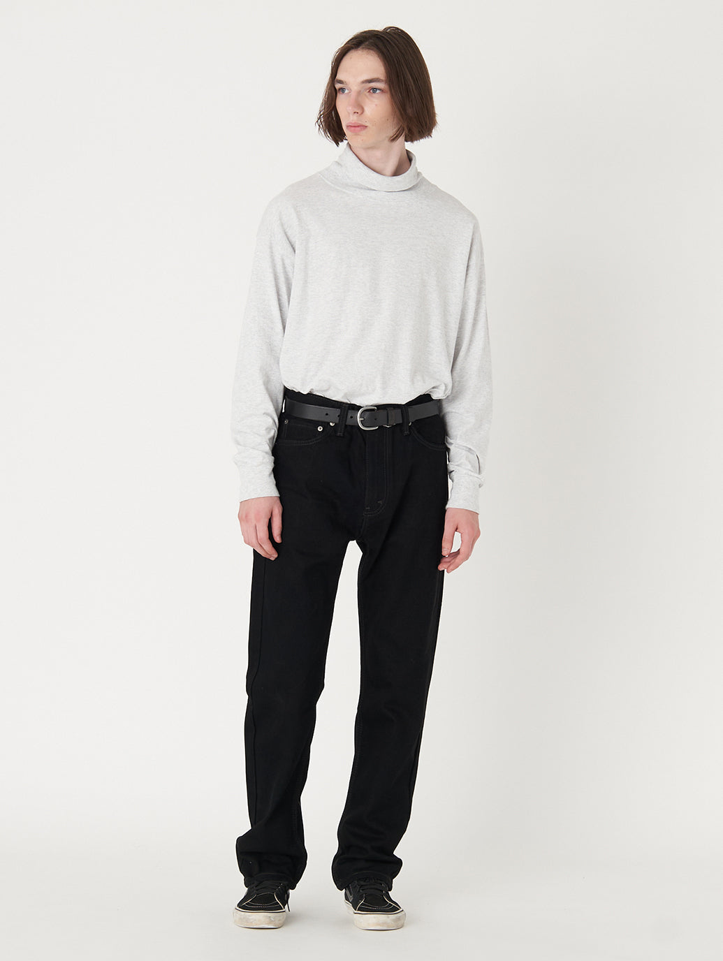 レギュラーストレート BLACK