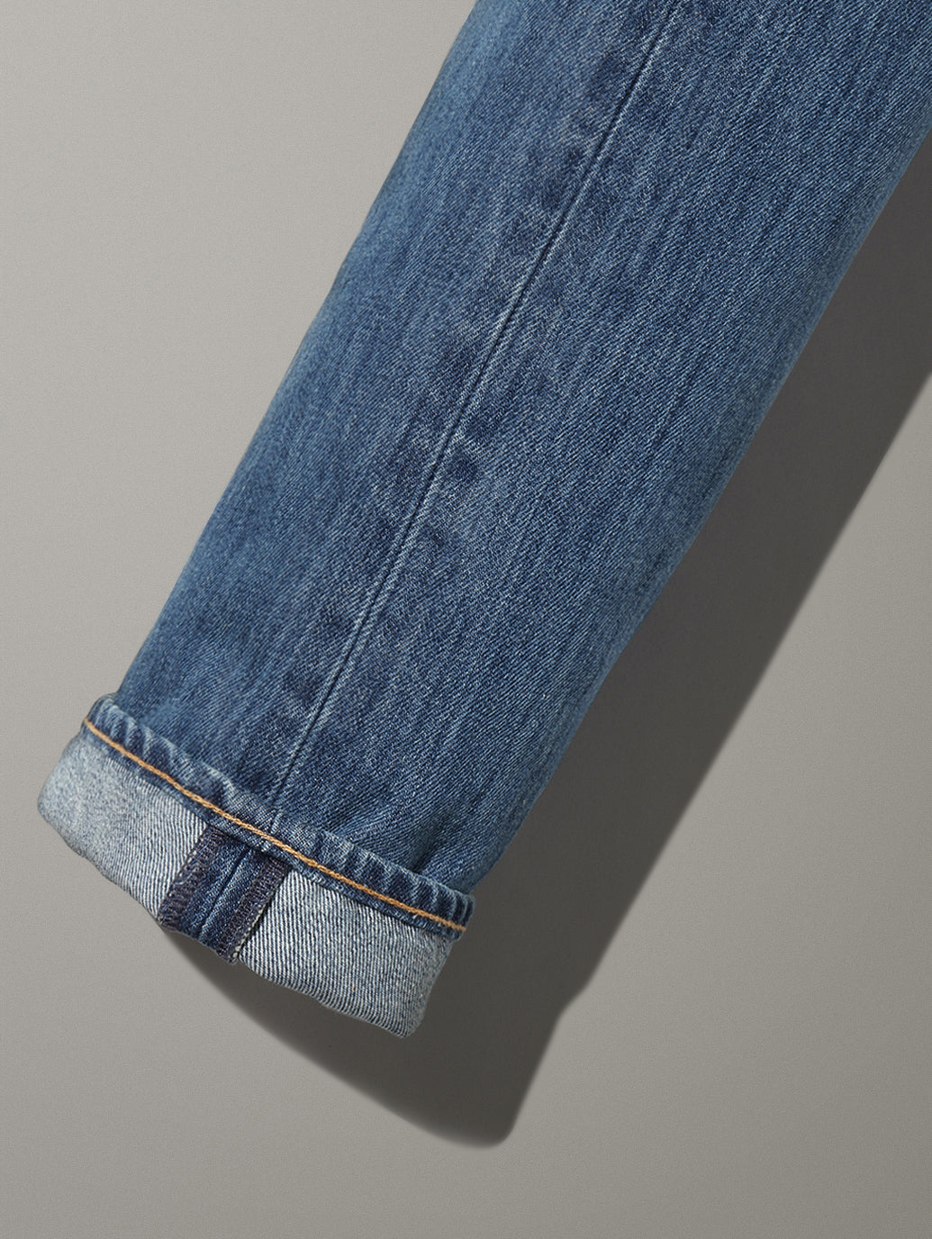 MADE IN THE USA 505™ レギュラーフィット ミディアムインディゴ TAOS