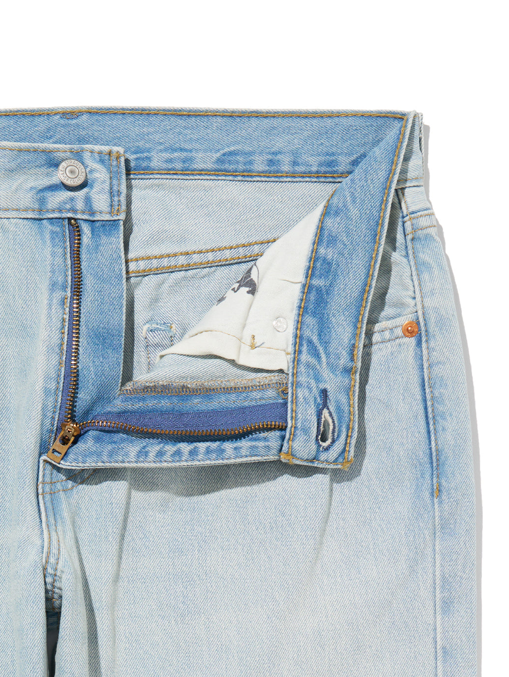 550™ リラックス ジーンズ ライトインディゴ