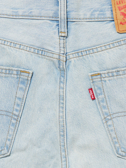 550™ リラックス ジーンズ ライトインディゴ