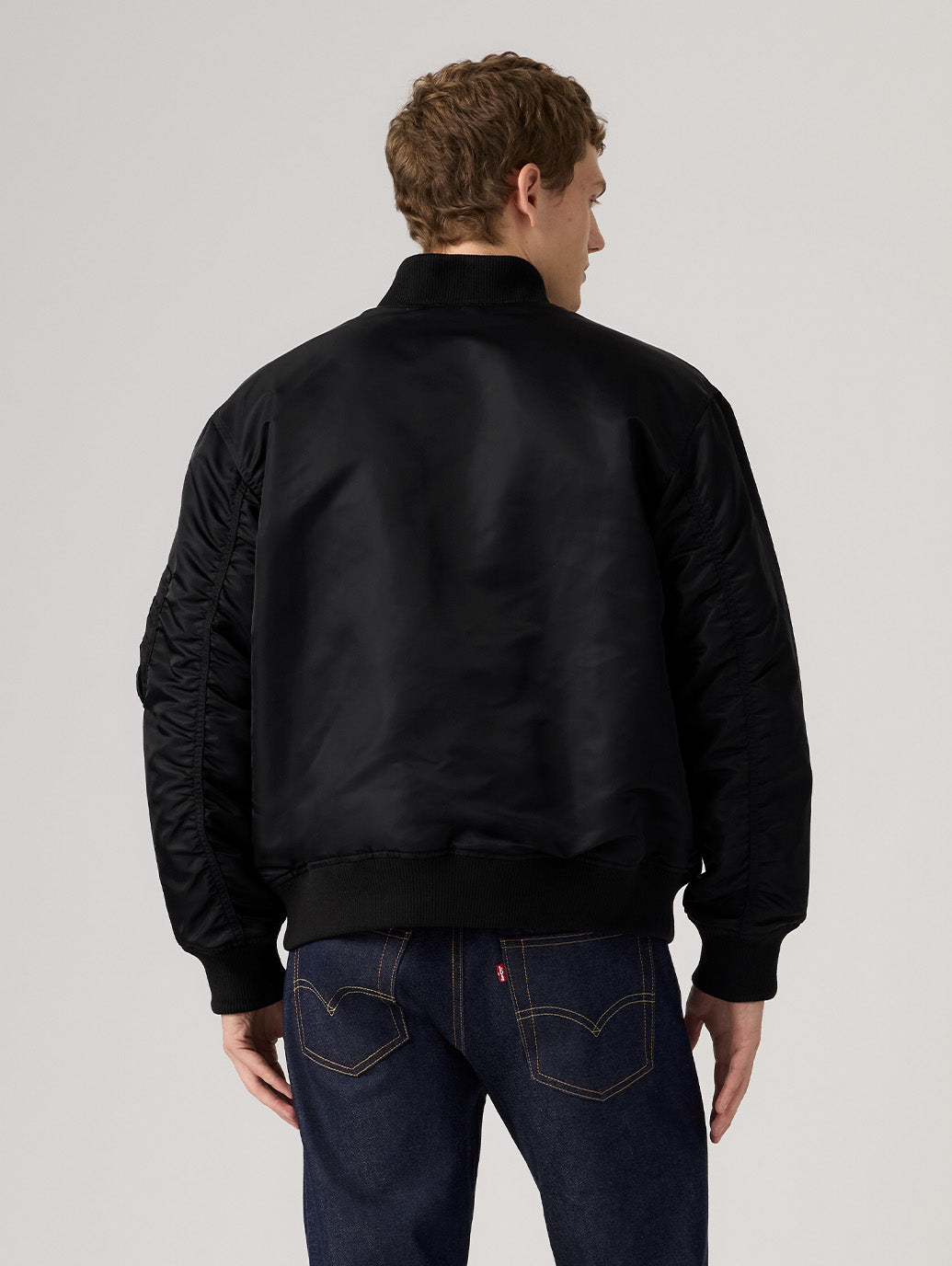 MA-1 ボンバージャケット