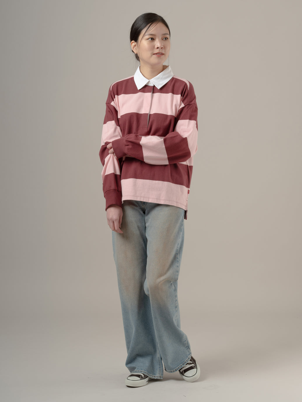 ROSÉ（ロゼ）着用 LOOSE BOOT ジーンズ ミディアムインディゴ