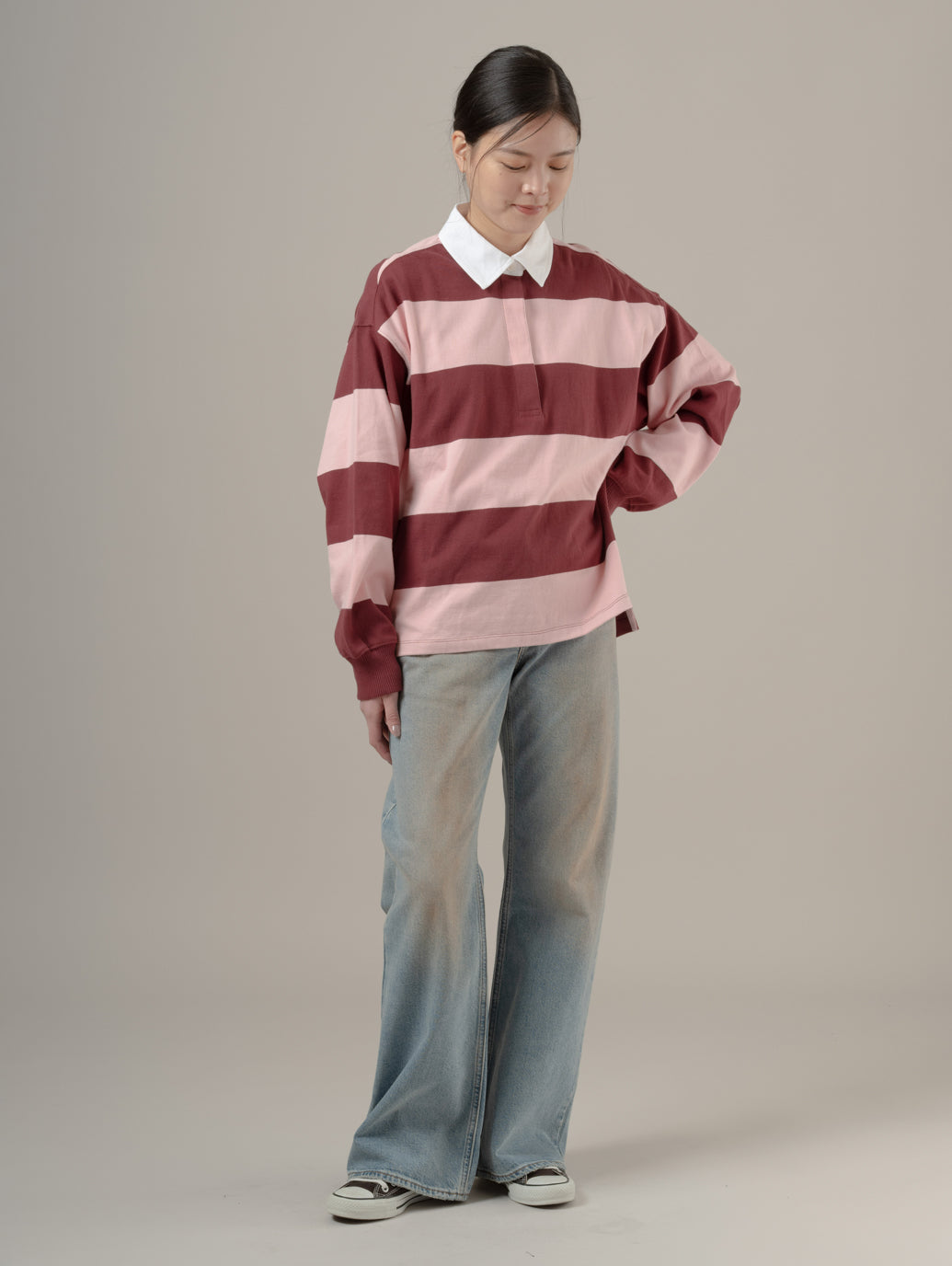 ROSÉ（ロゼ）着用 LOOSE BOOT ジーンズ ミディアムインディゴ