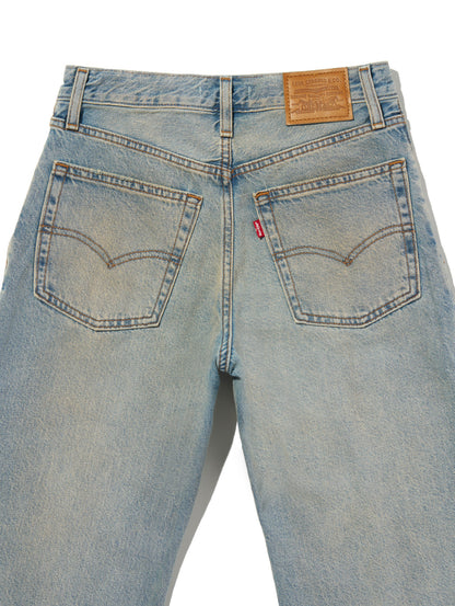 ROSÉ（ロゼ）着用 LOOSE BOOT ジーンズ ミディアムインディゴ