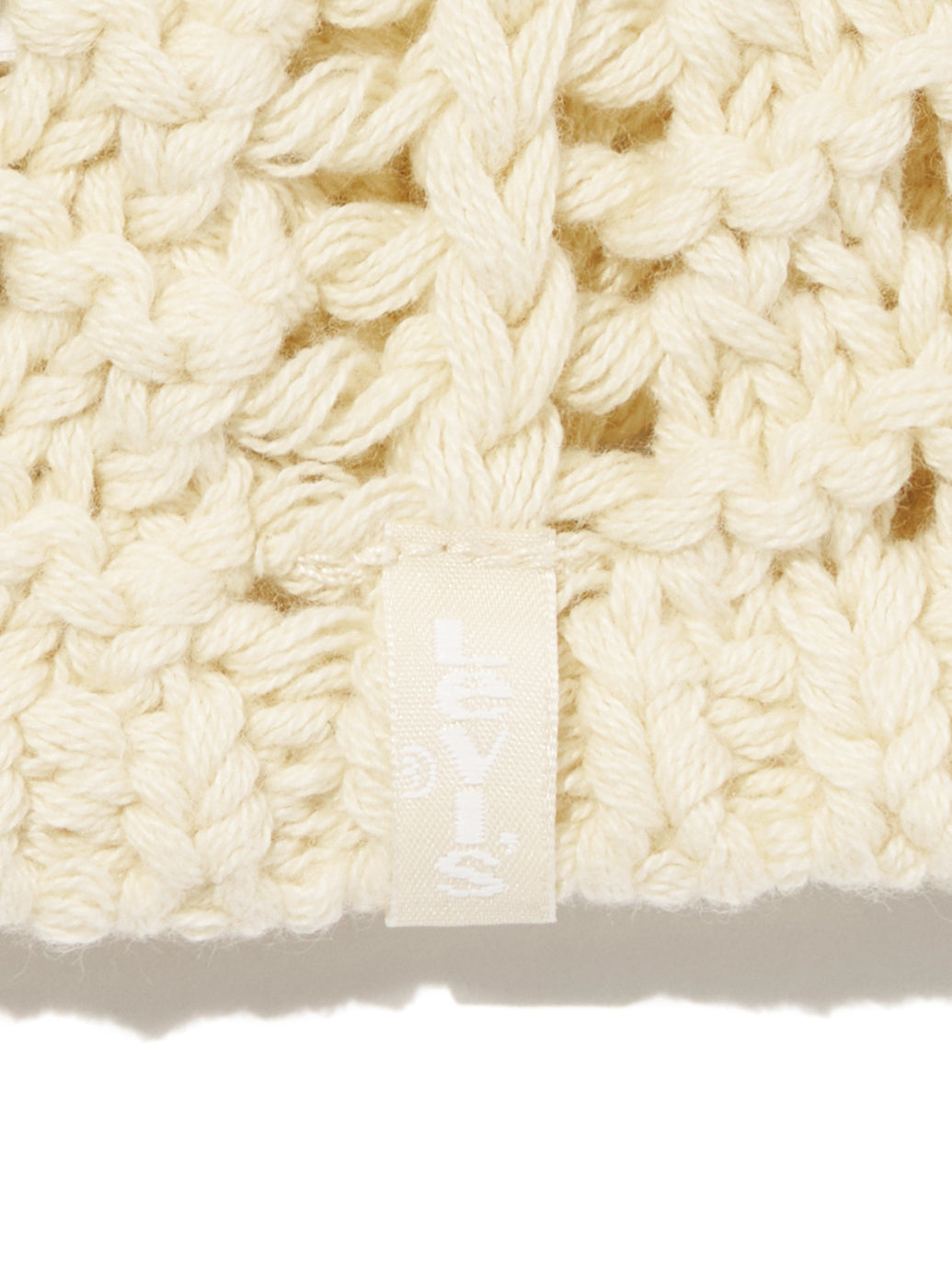 クロシェビーニー