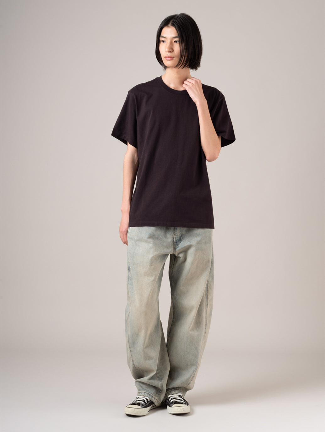 エッセンシャルTシャツ