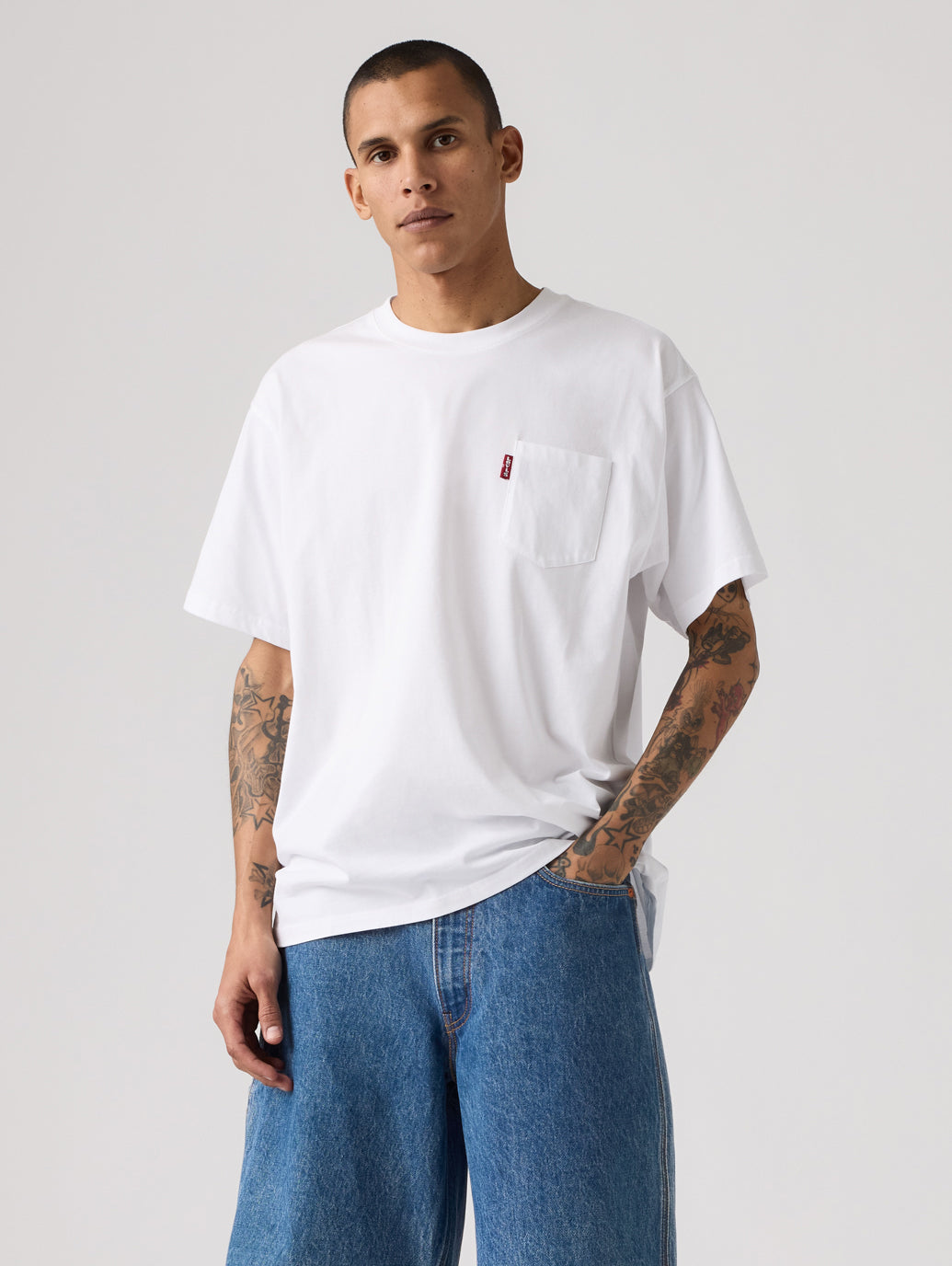 Levi’s® x Sky High Farm Goods ポケットTシャツ