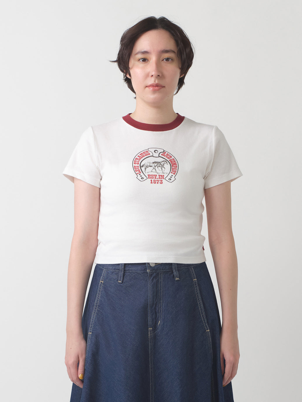 エッセンシャル SPORTY Tシャツ