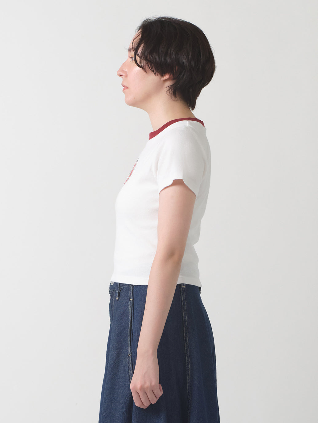 エッセンシャル SPORTY Tシャツ