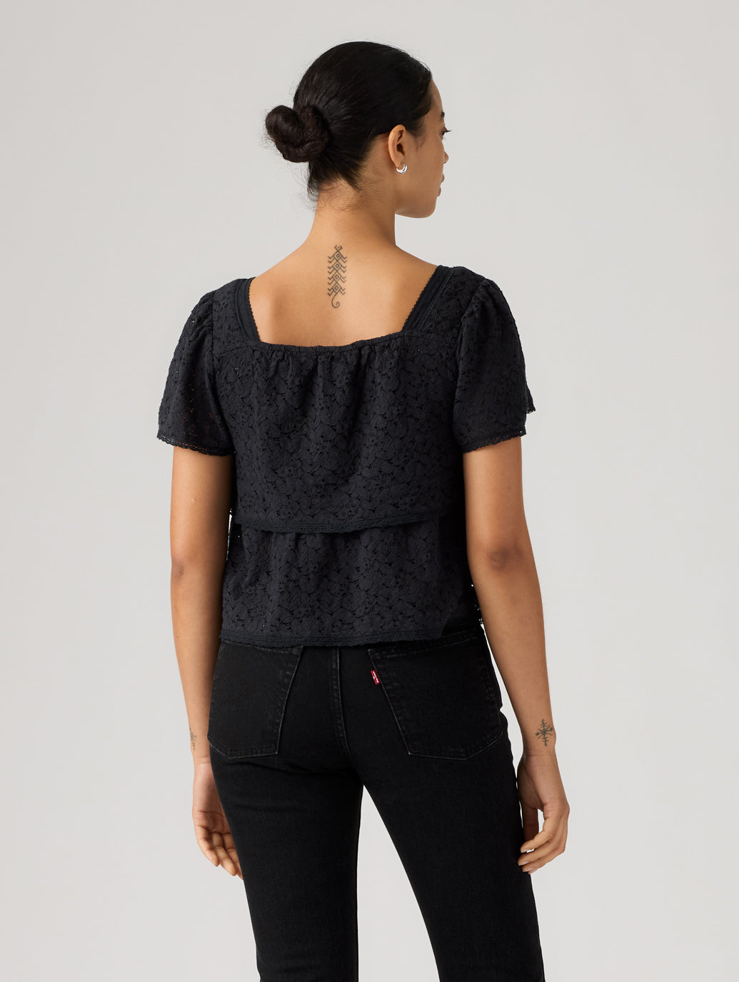 DOM SS LACE BLOUSE ANTHRACITE NIGHT LACE
