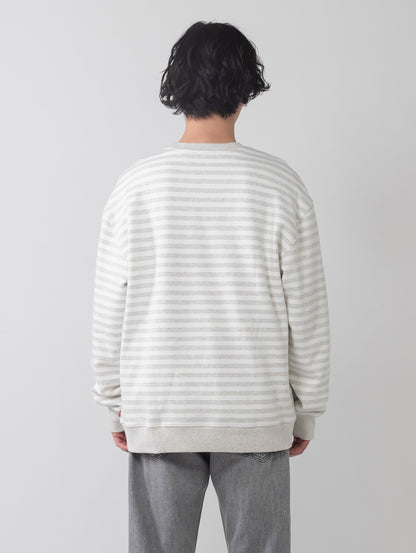 グラフィック クルーネックスウェットシャツ