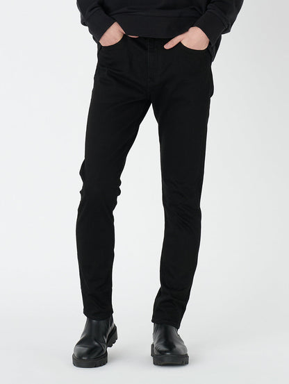 510™ スキニーフィット ブラック NIGHTSHINE