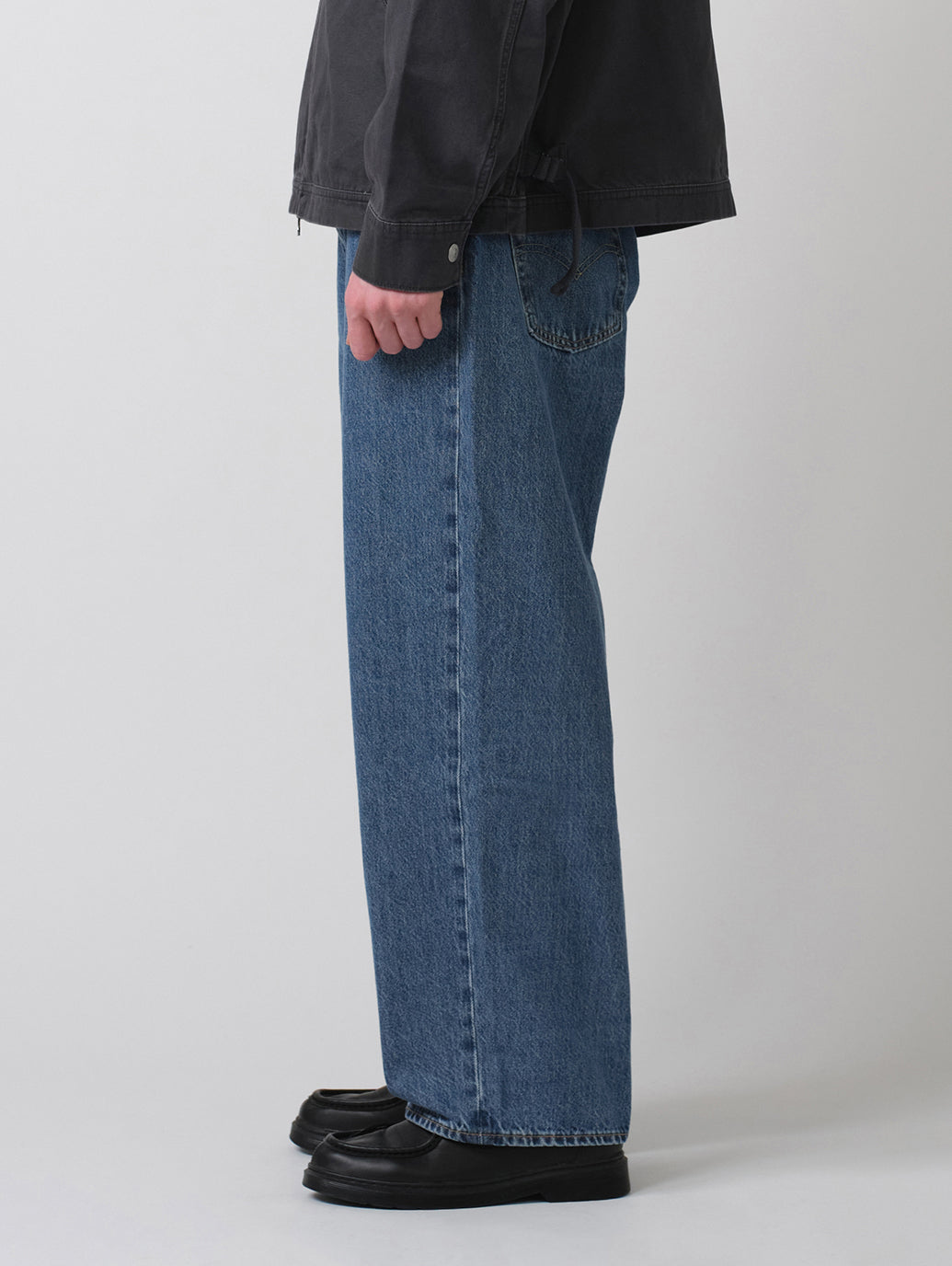 578™ ジーンズ バギー ミディアムインディゴ