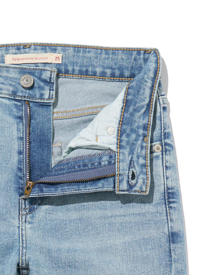 725™ ハイライズ ブーツカット ライトインディゴ