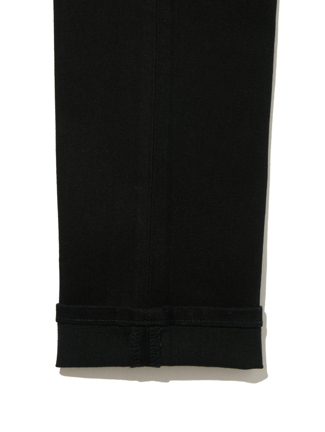 724 ハイライズ ストレート ブラック MIDNIGHT GAZE