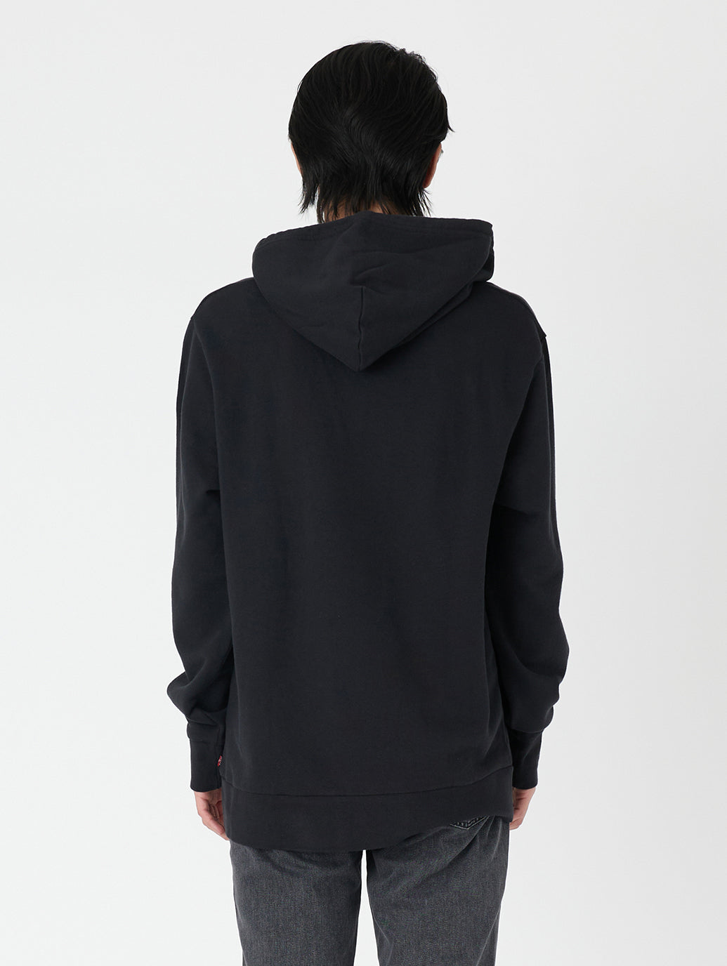 バットウィングプルオーバーフーディー