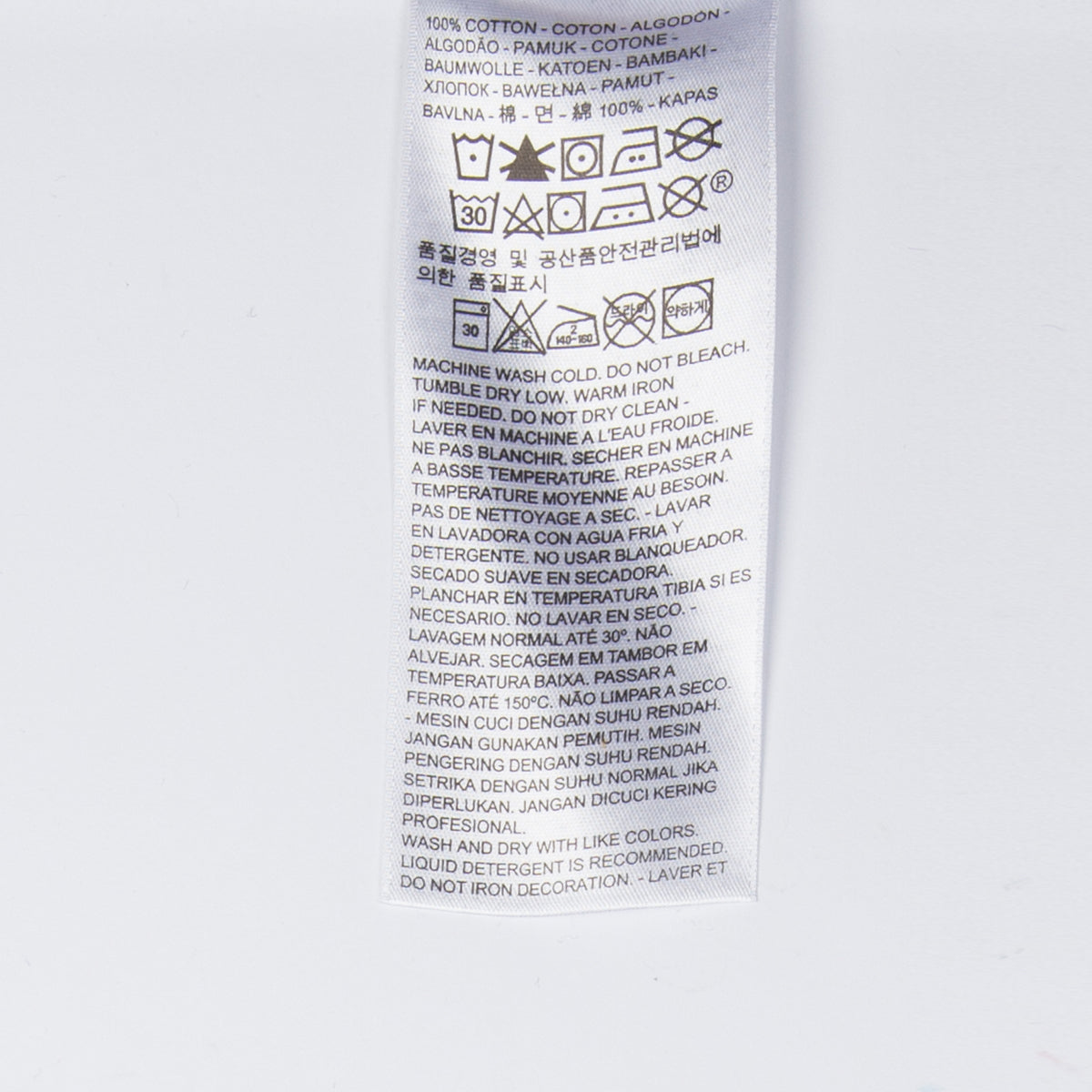 バットウィングプルオーバーフーディー