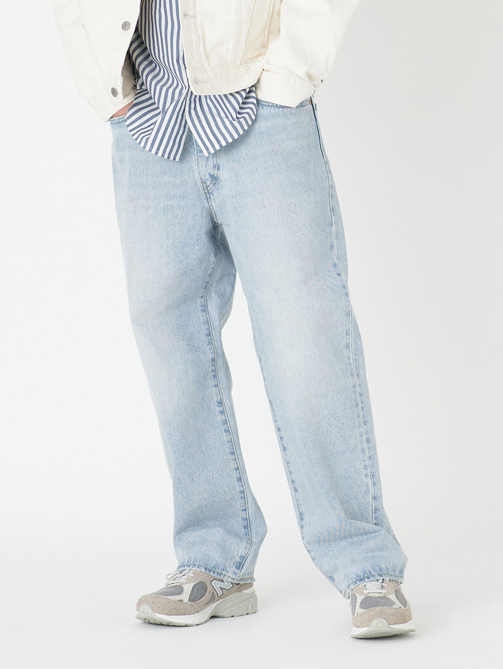 568™ STAY LOOSE ライトインディゴ BABY BLUE ESSENTIALS