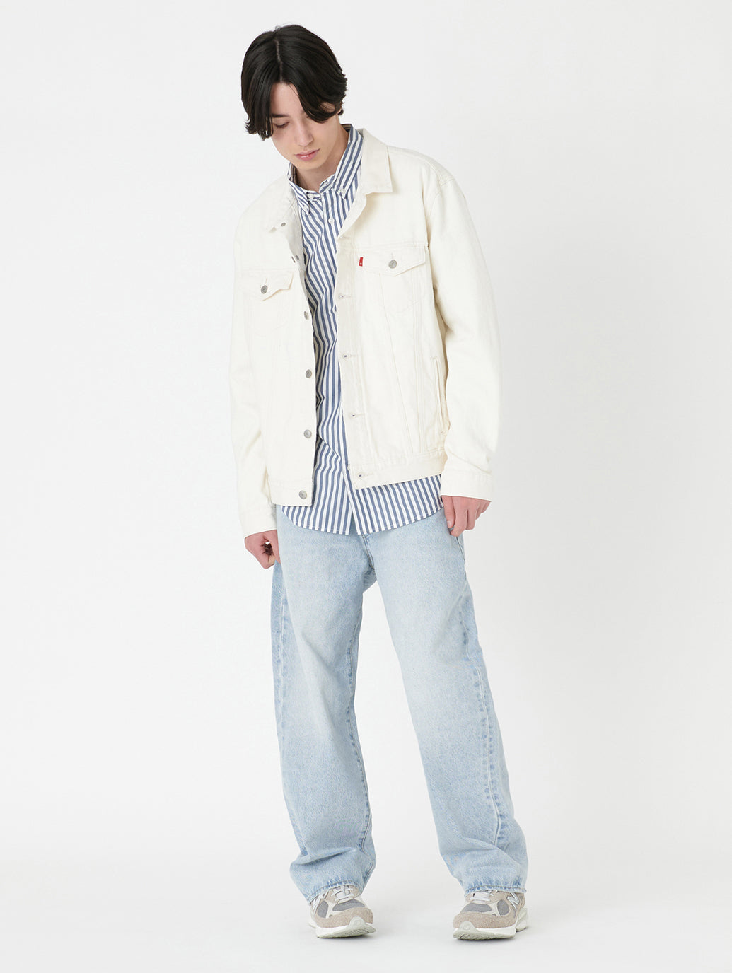 568™ STAY LOOSE ライトインディゴ BABY BLUE ESSENTIALS