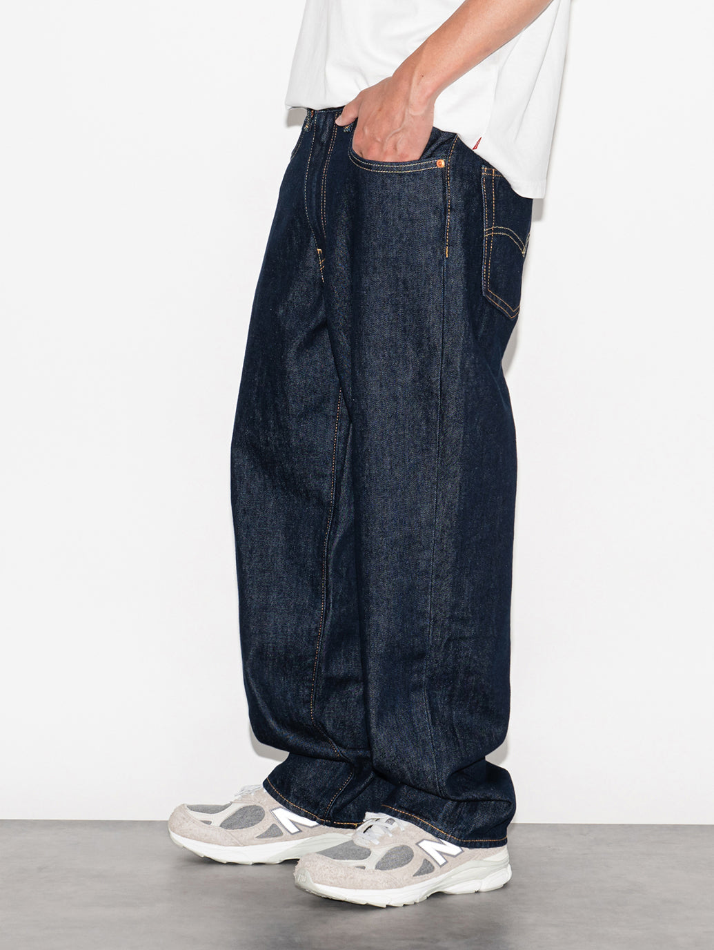 568™ ルーズストレート ダークインディゴ WELCOME TO THE GAME